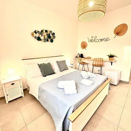 Suites Dreams Fiumicino Mare Exterior photo